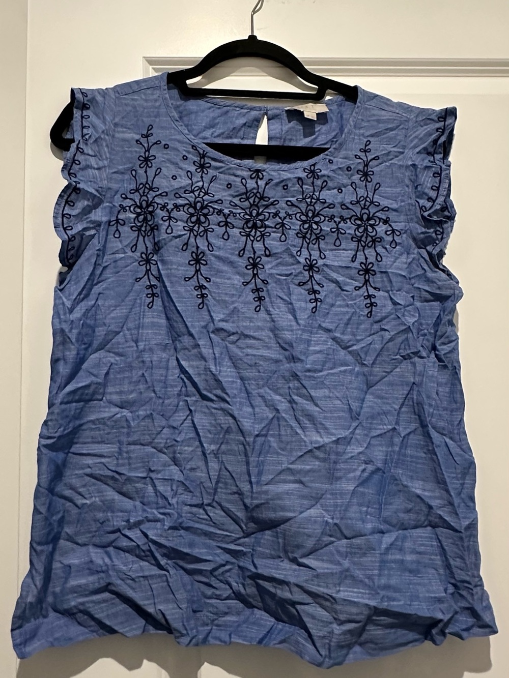 LOFT Chambray Blue Embroidered Cap-Sleeve Women's Top